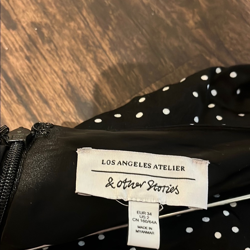&other stories Black Polka Dot Mini Skirt Size 2 - Picture 5 of 5